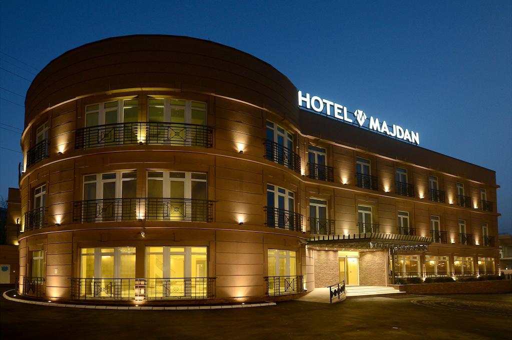 Hotel Majdan Белград Экстерьер фото