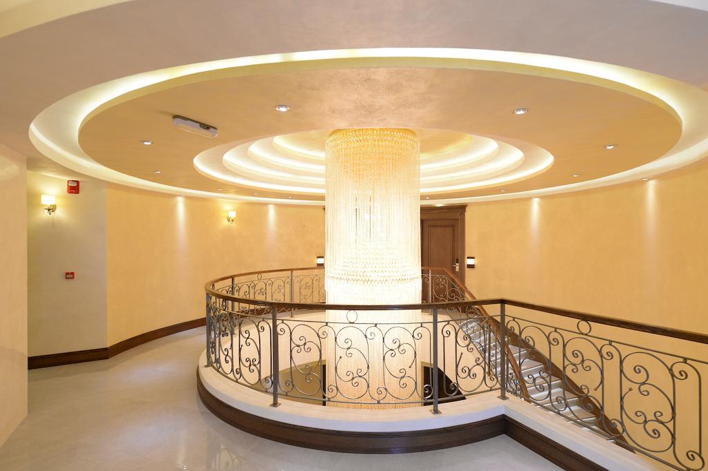 Hotel Majdan Белград Экстерьер фото